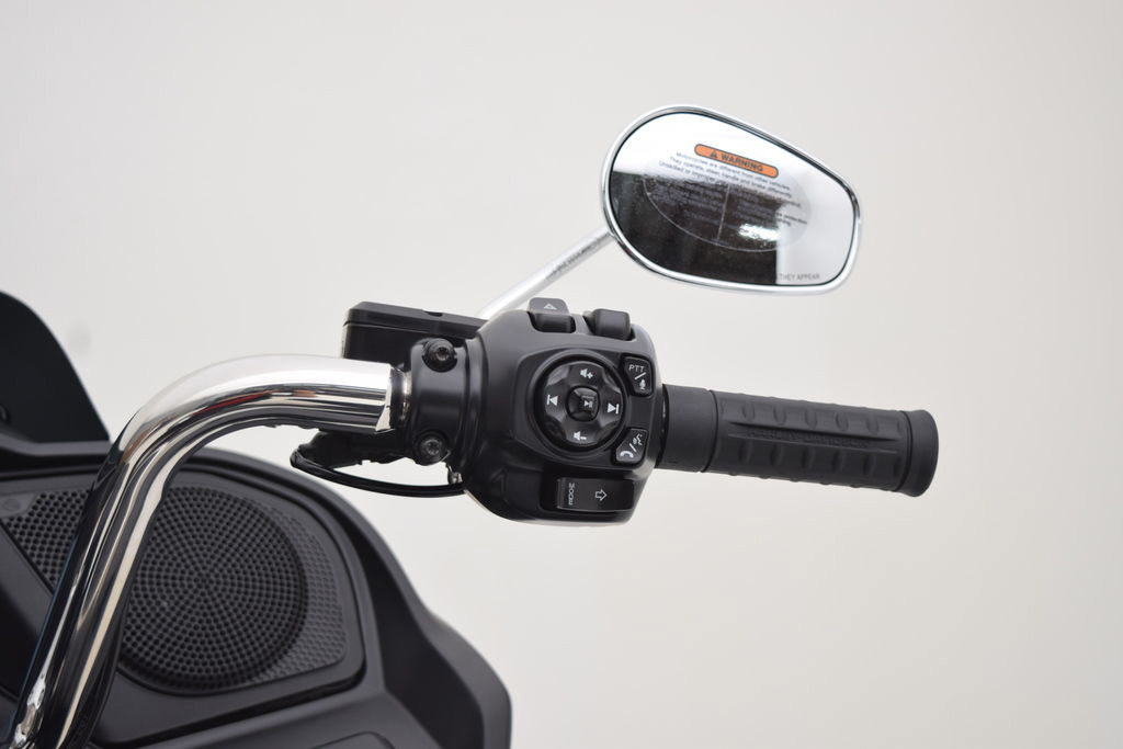 Road Glide®