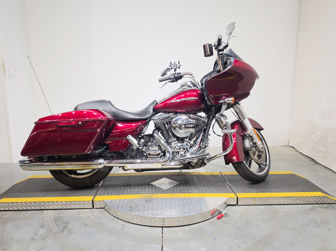 Road Glide®