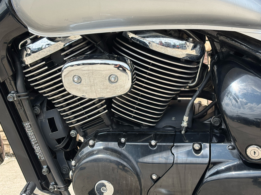 Boulevard 800 (Marauder)