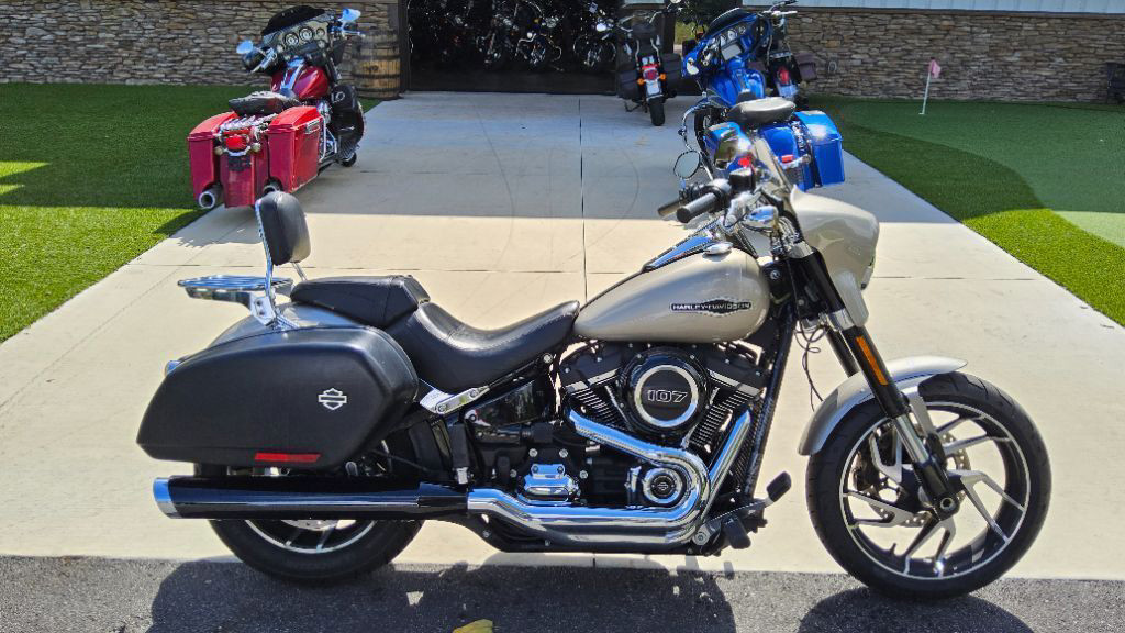 Softail® Sport Glide®