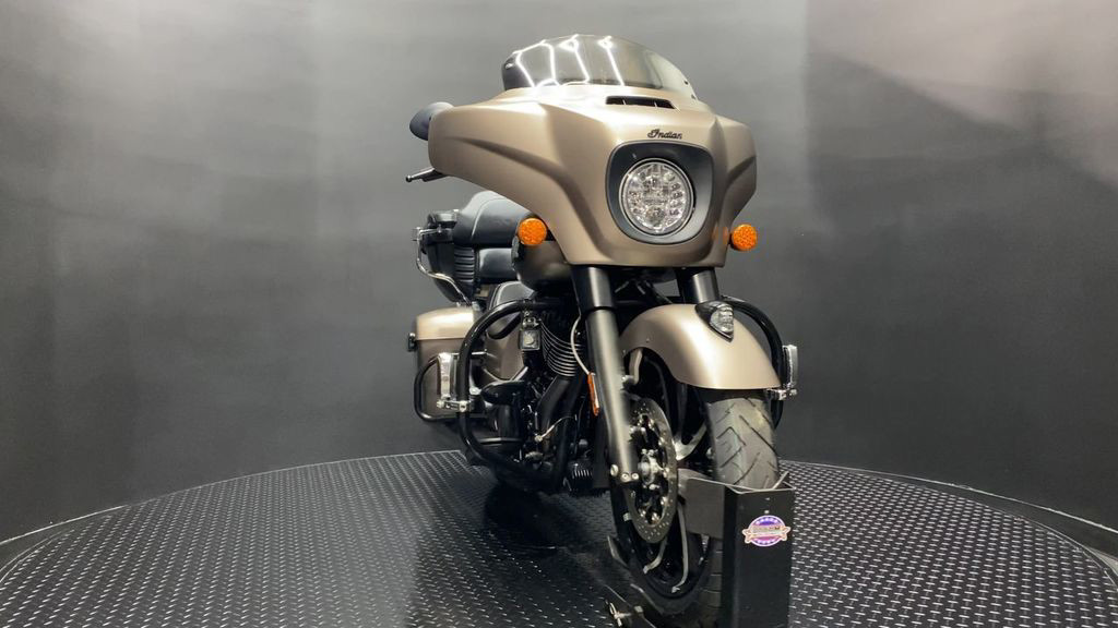 Chieftain® Dark Horse®