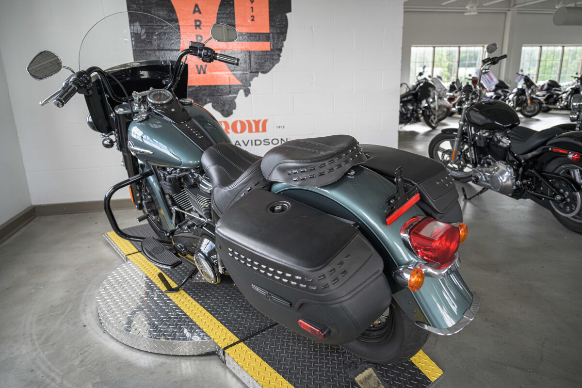 Softail® Heritage Classic 114