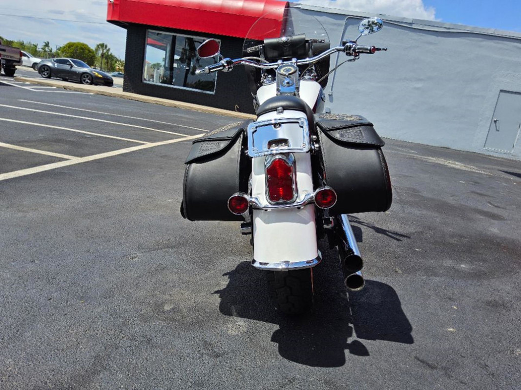 Softail® Deluxe