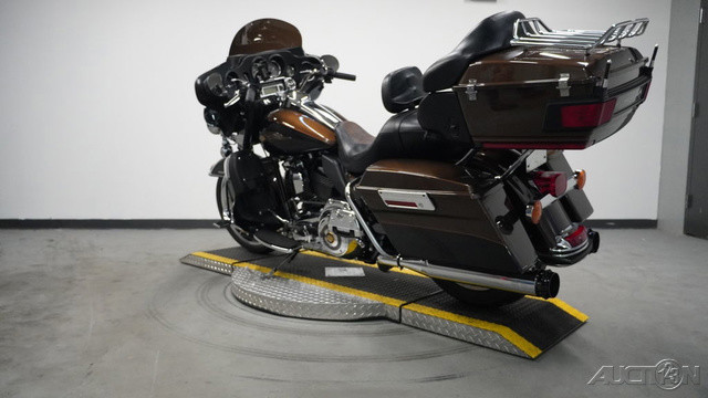 Electra Glide® Ultra® Limited 110th Anniversary