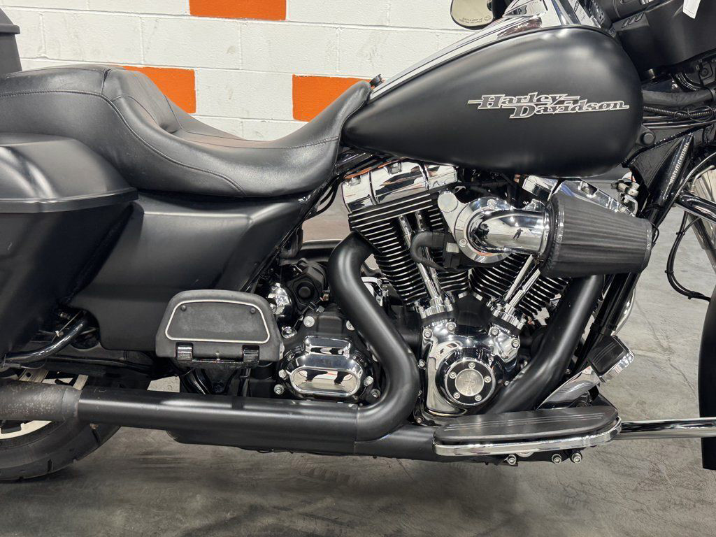 Street Glide®