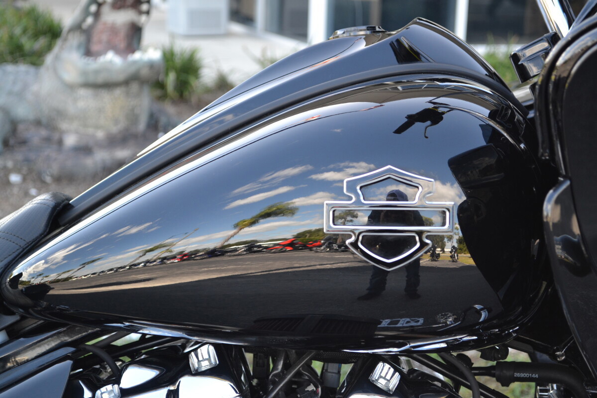 Road Glide®