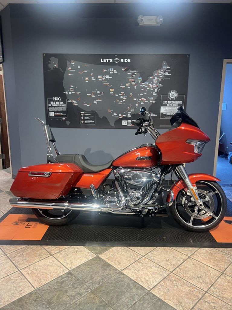 Road Glide®