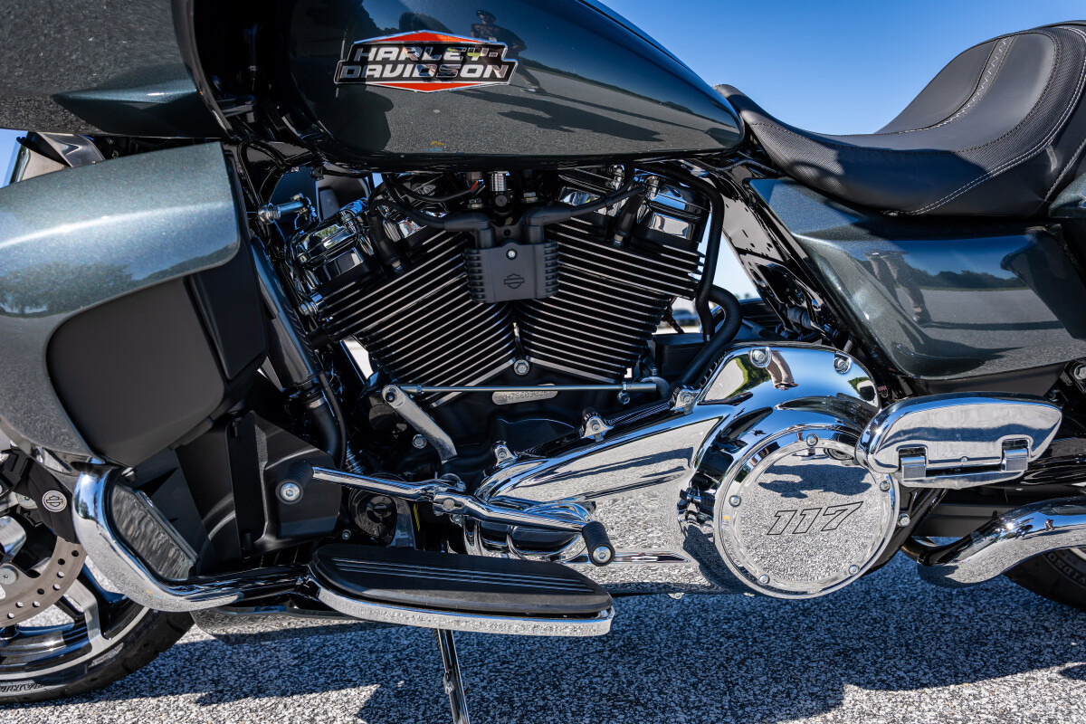 Road Glide®