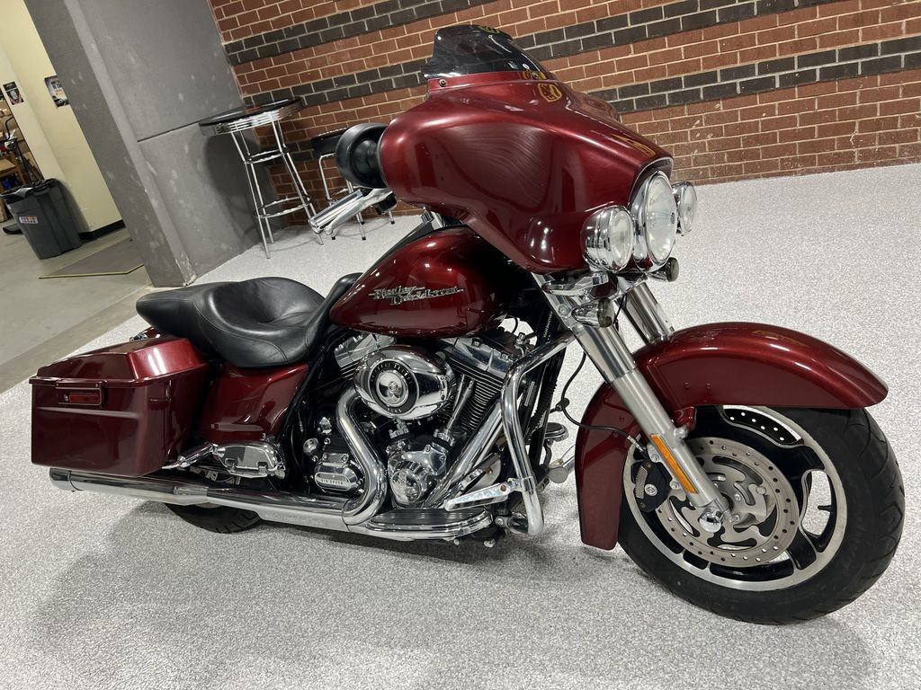 Street Glide®