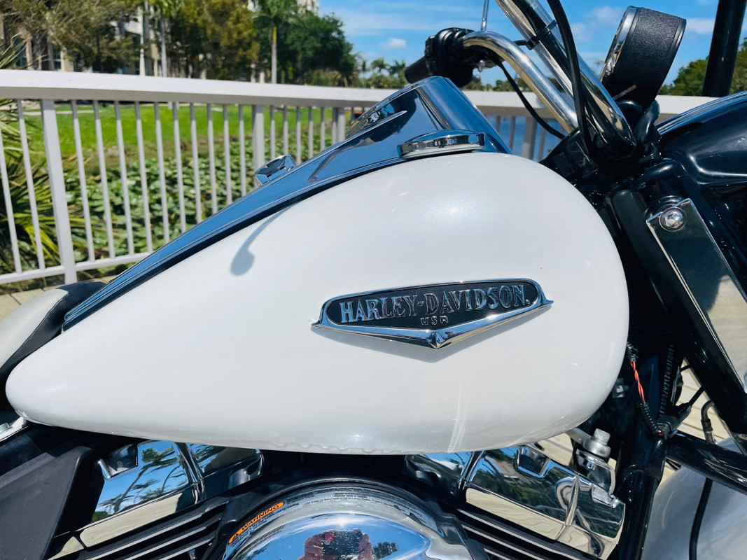Road King® Police