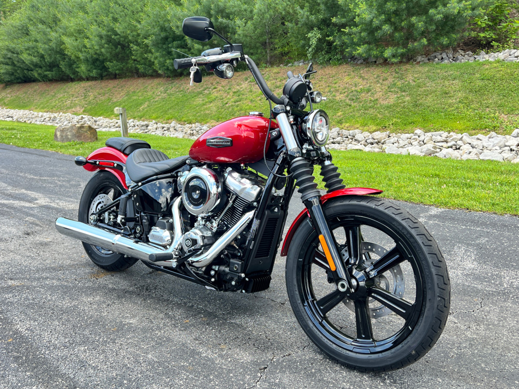 Street Bob®