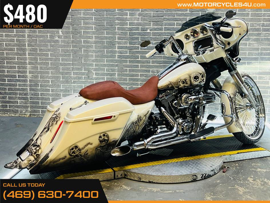 Street Glide® Special