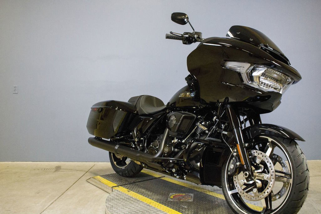 Road Glide®