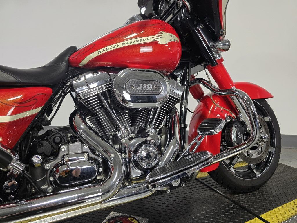 CVO™ Street Glide® 