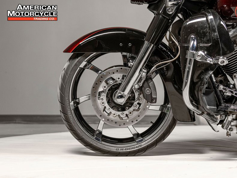 CVO™ Street Glide®