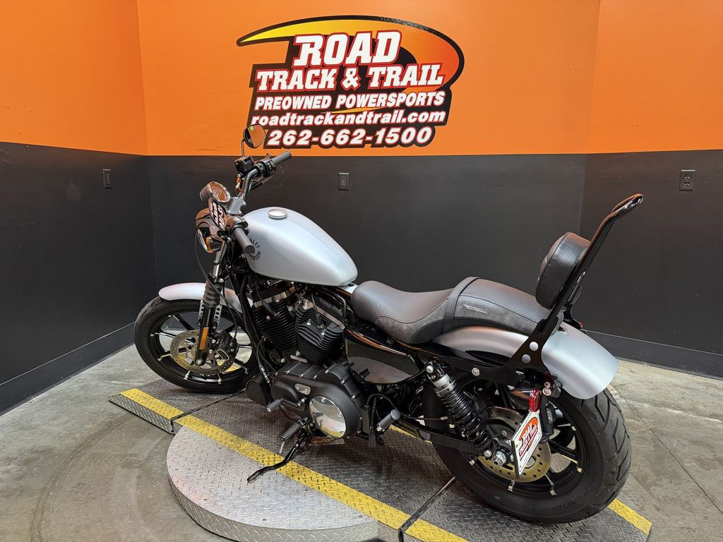 Iron 883®