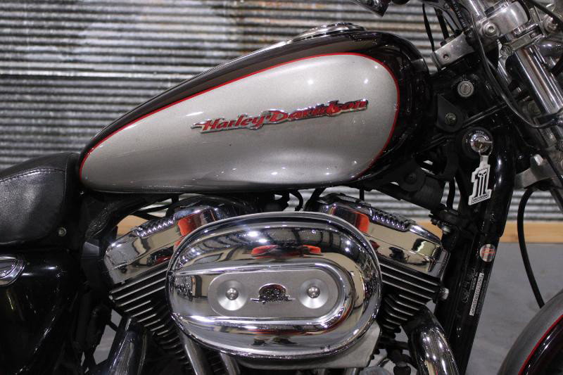 Sportster® 1200 Custom 
