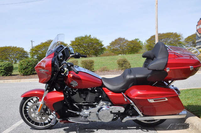 Street Glide® Limited