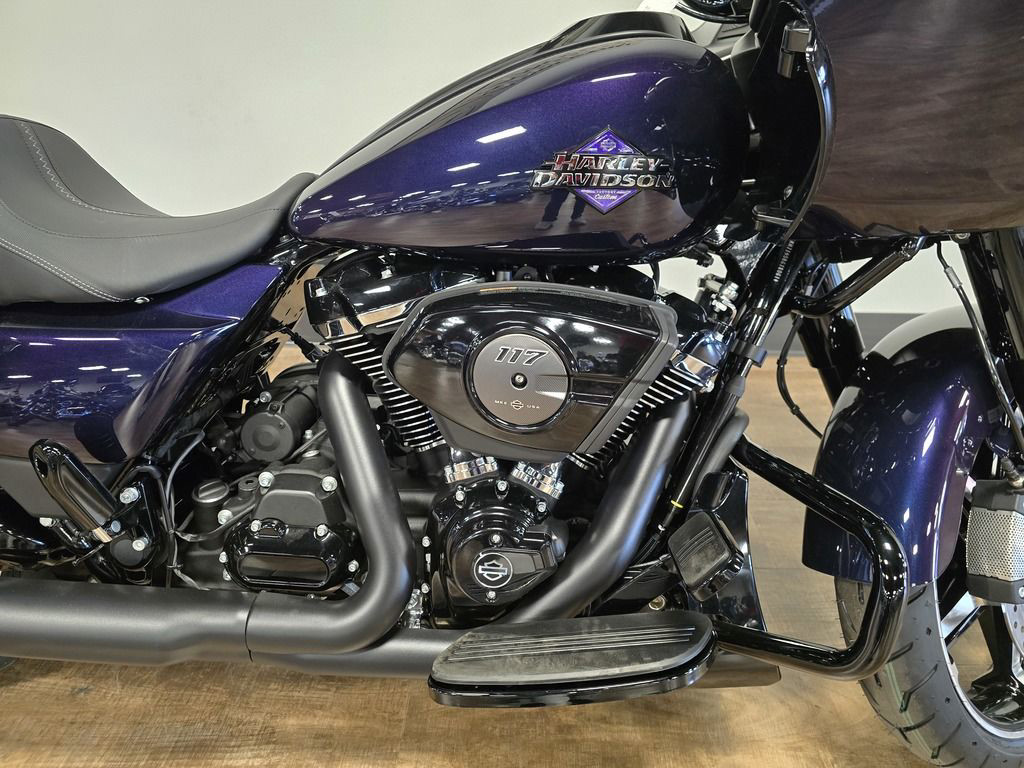 Road Glide®