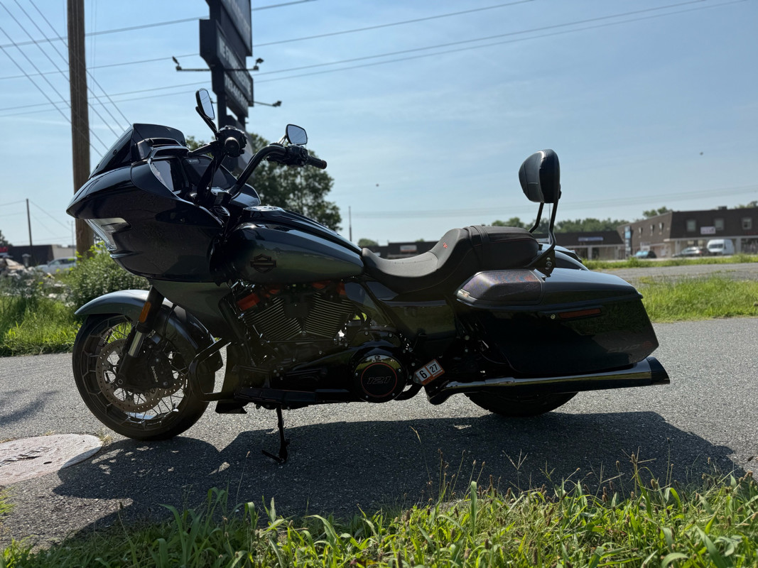 CVO® Road Glide®