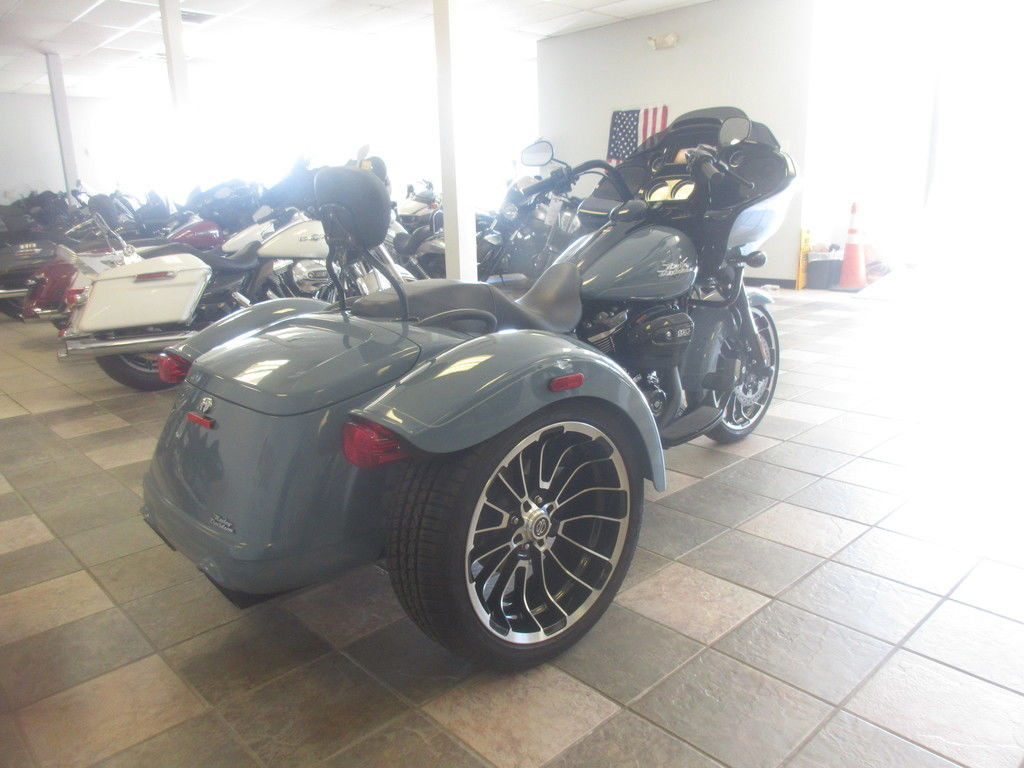 Road Glide® 3