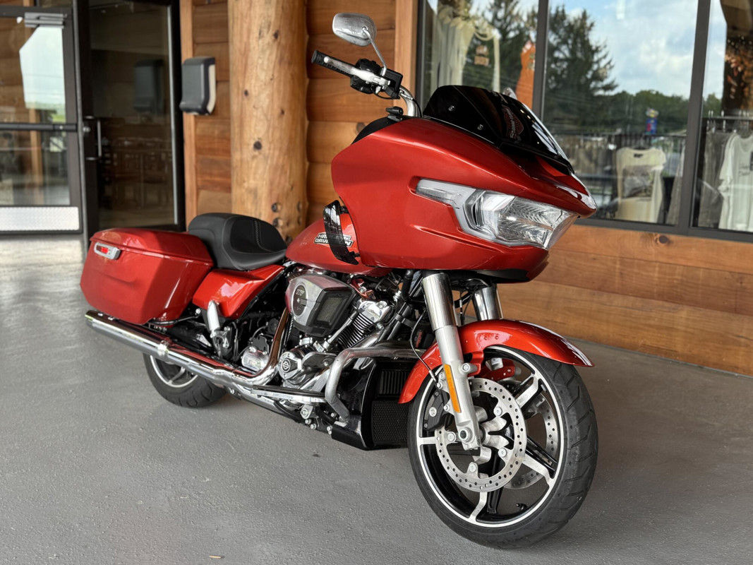 Road Glide®