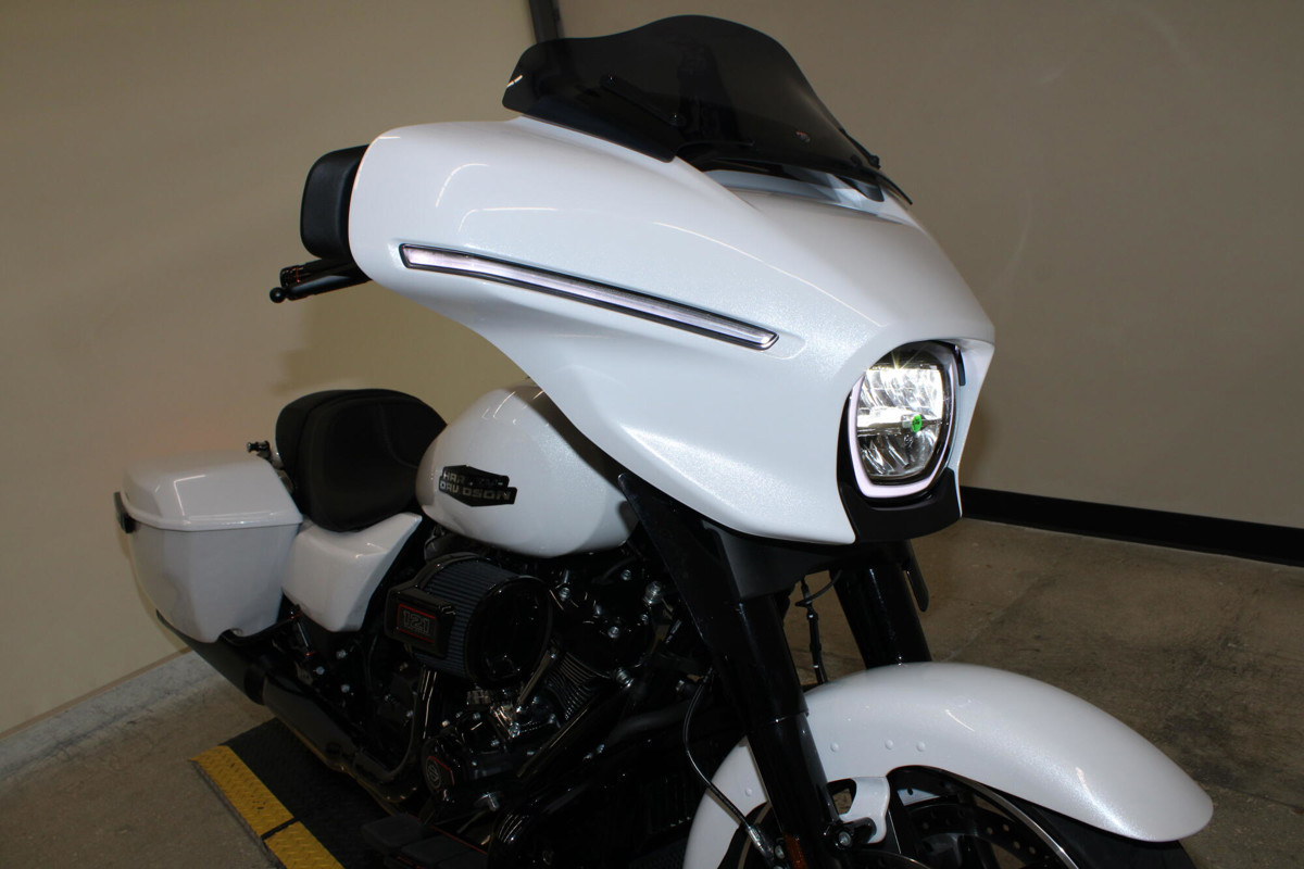Street Glide®