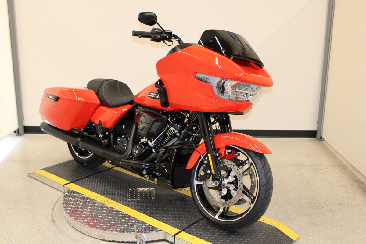 Road Glide®