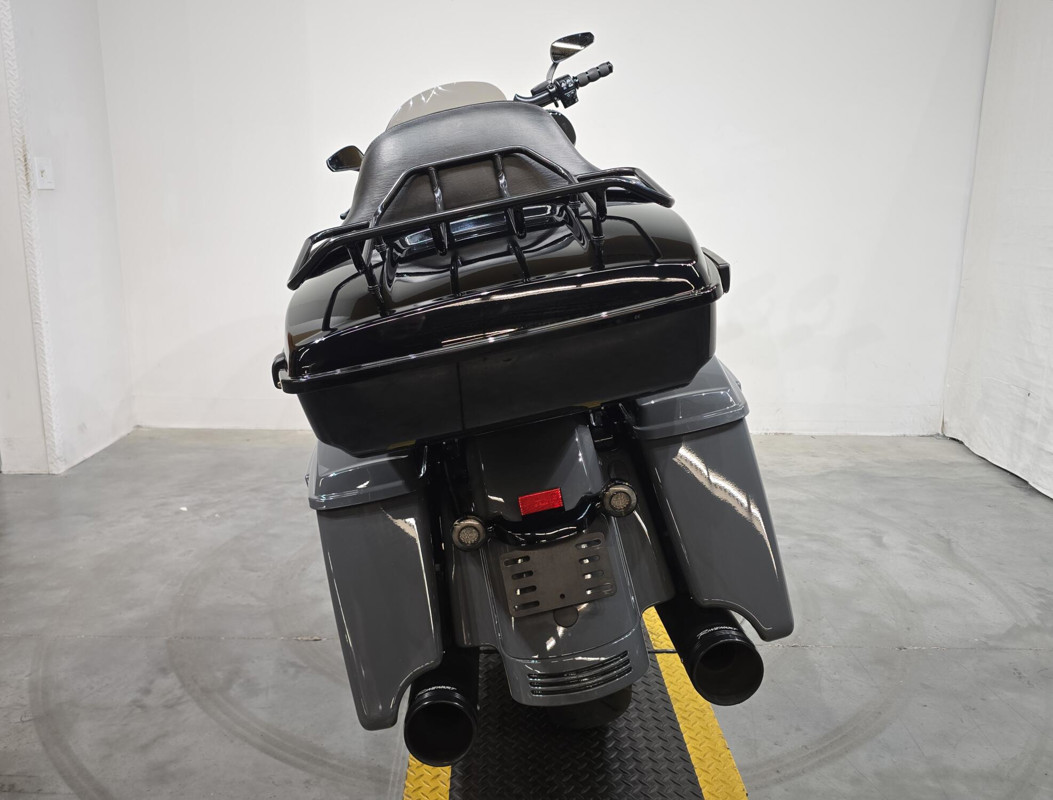 Street Glide® Special
