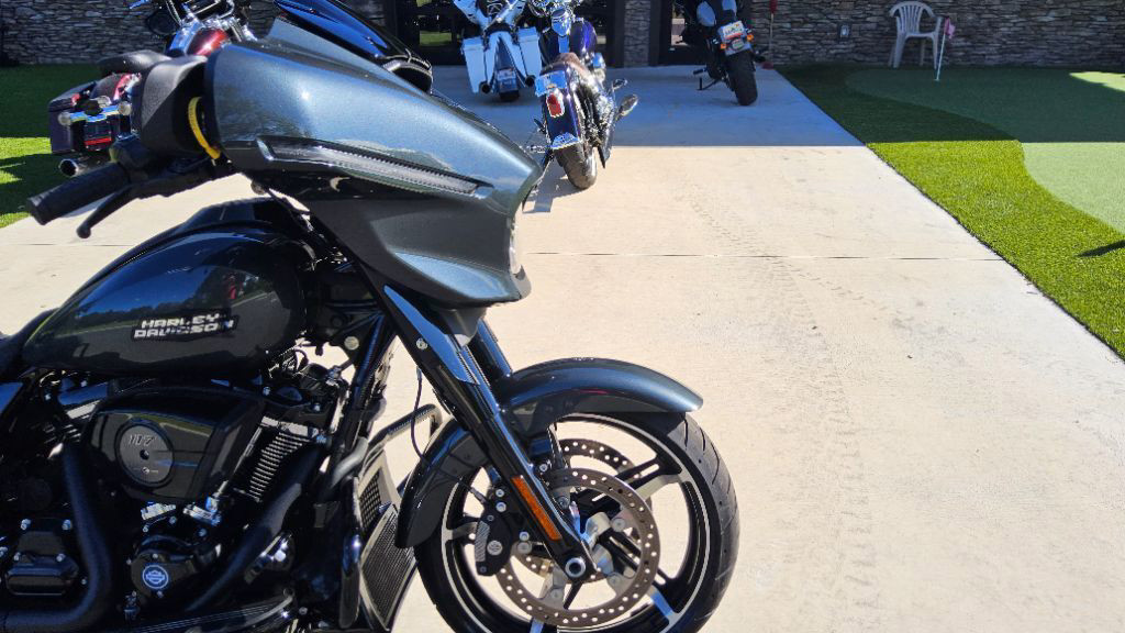 Street Glide®