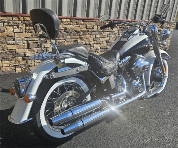 Softail® Deluxe