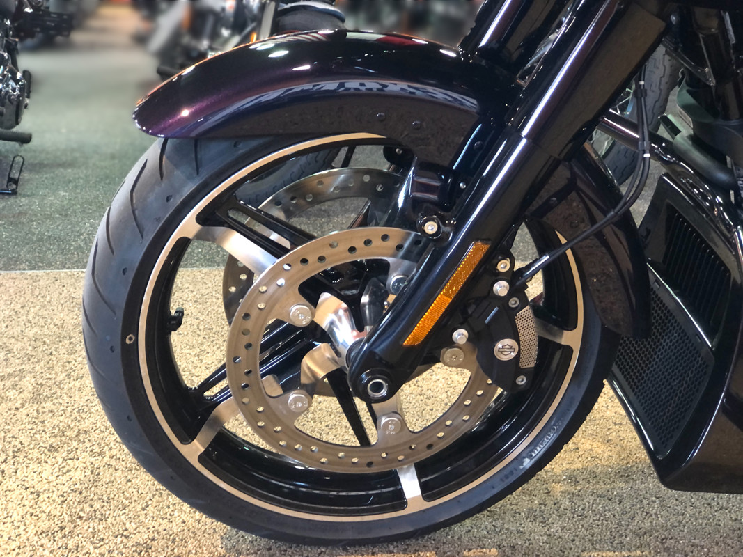 Road Glide®