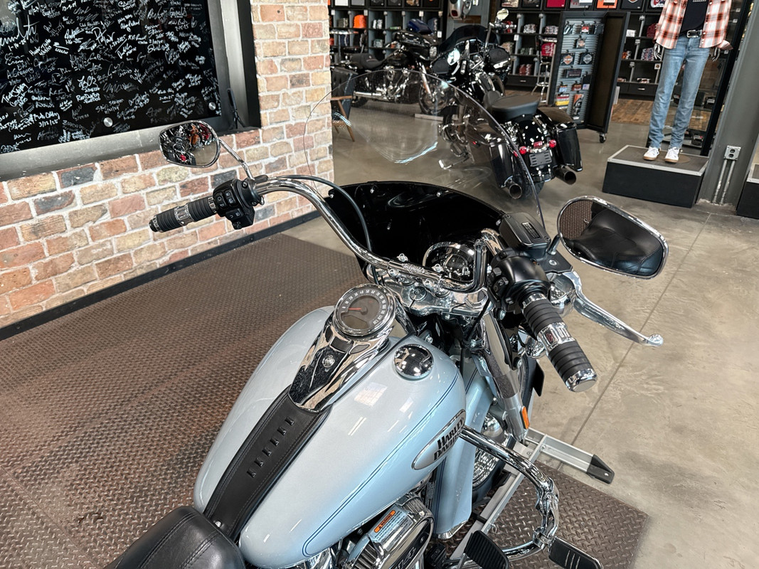 Heritage Classic 114