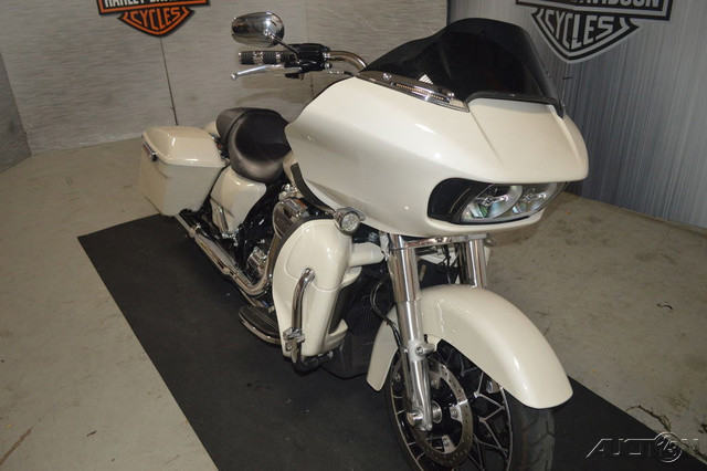 Road Glide® Special