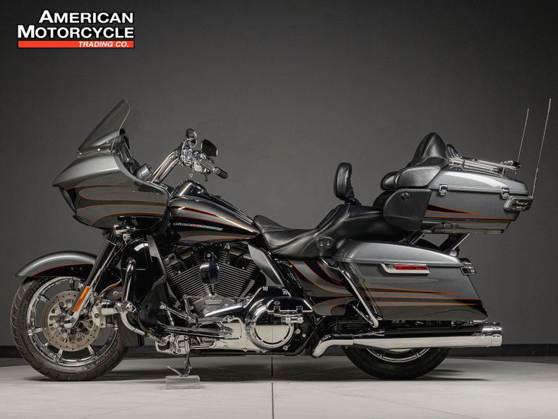 CVO® Road Glide® Ultra
