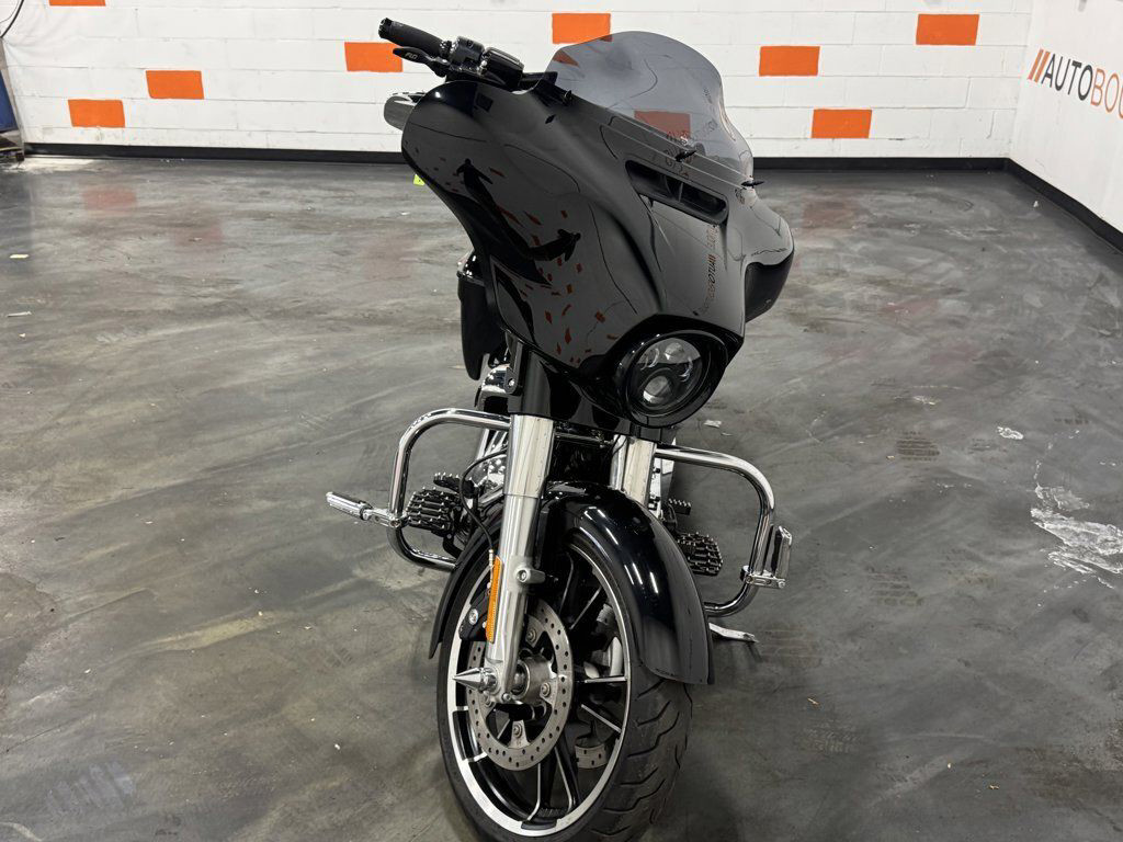 Street Glide® Special