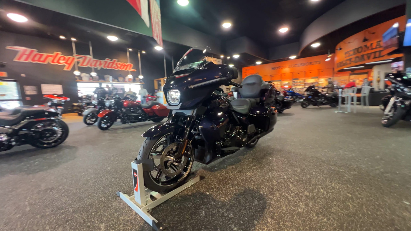 Street Glide® Ultra