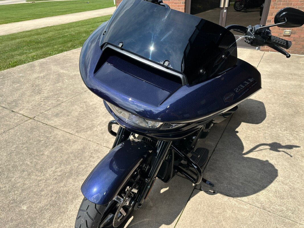 Road Glide®