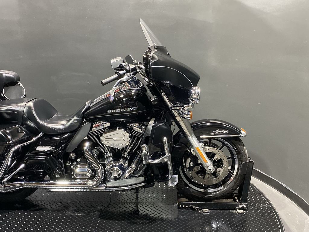 Electra Glide® Ultra Limited® Low