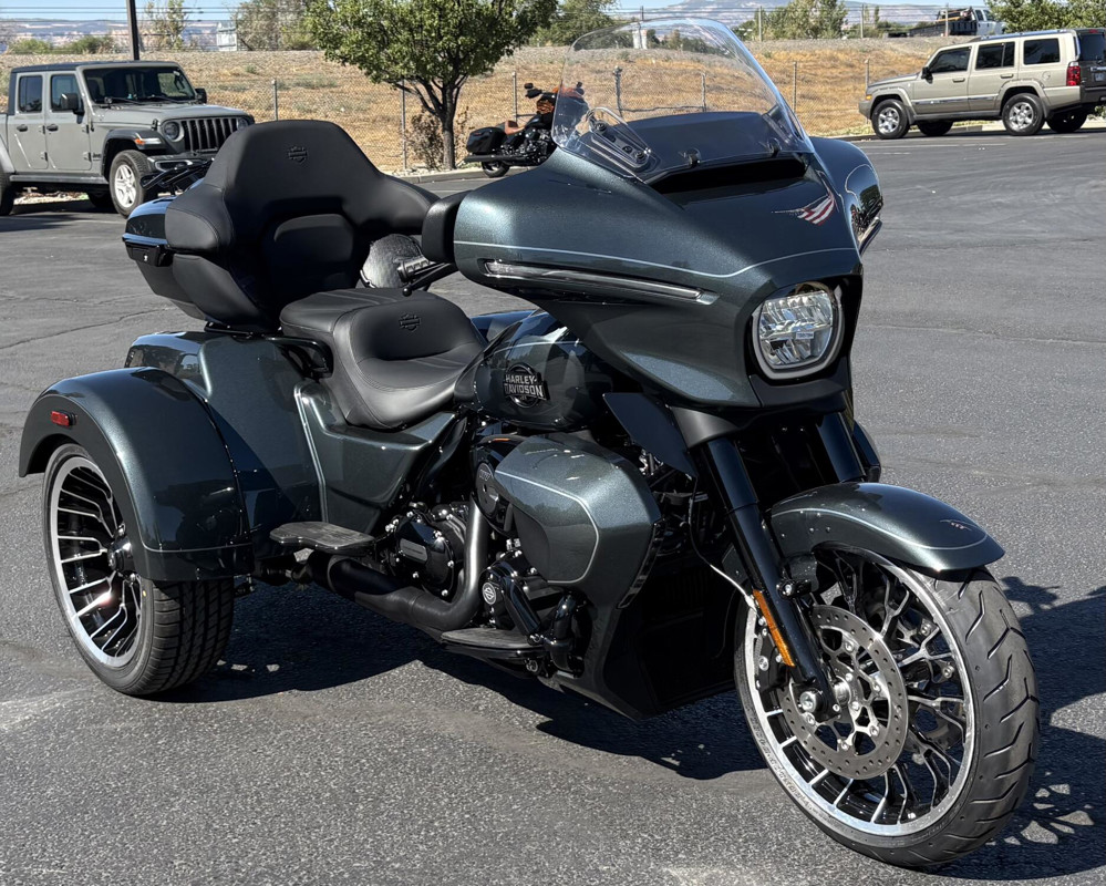 Street Glide® 3 Limited