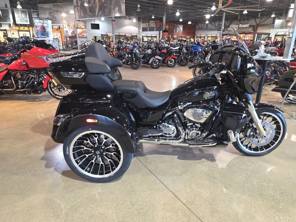 Street Glide® 3 Limited