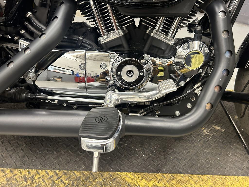 Sportster® SuperLow® 1200T