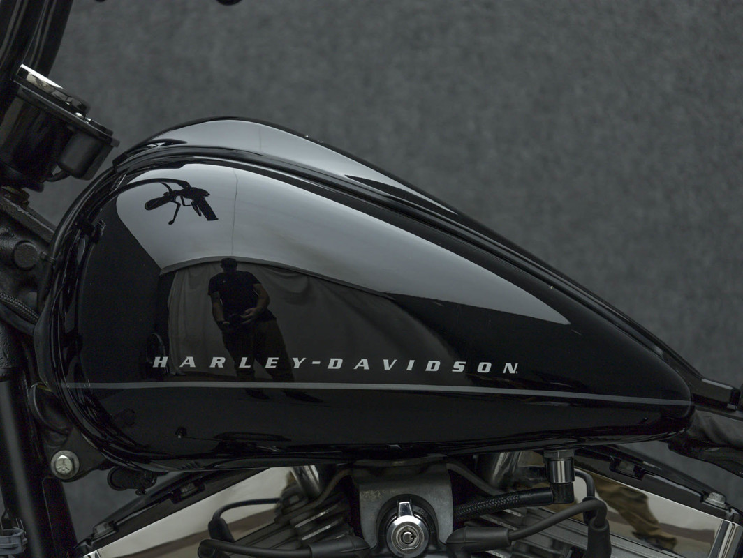 Softail® Blackline™