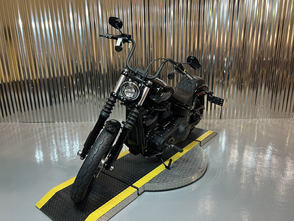 Softail® Street Bob®