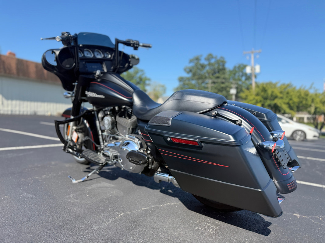 Street Glide® Special