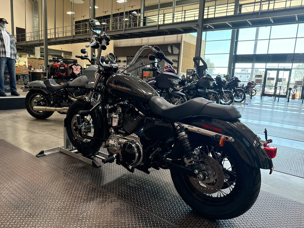 Sportster® 1200 Custom