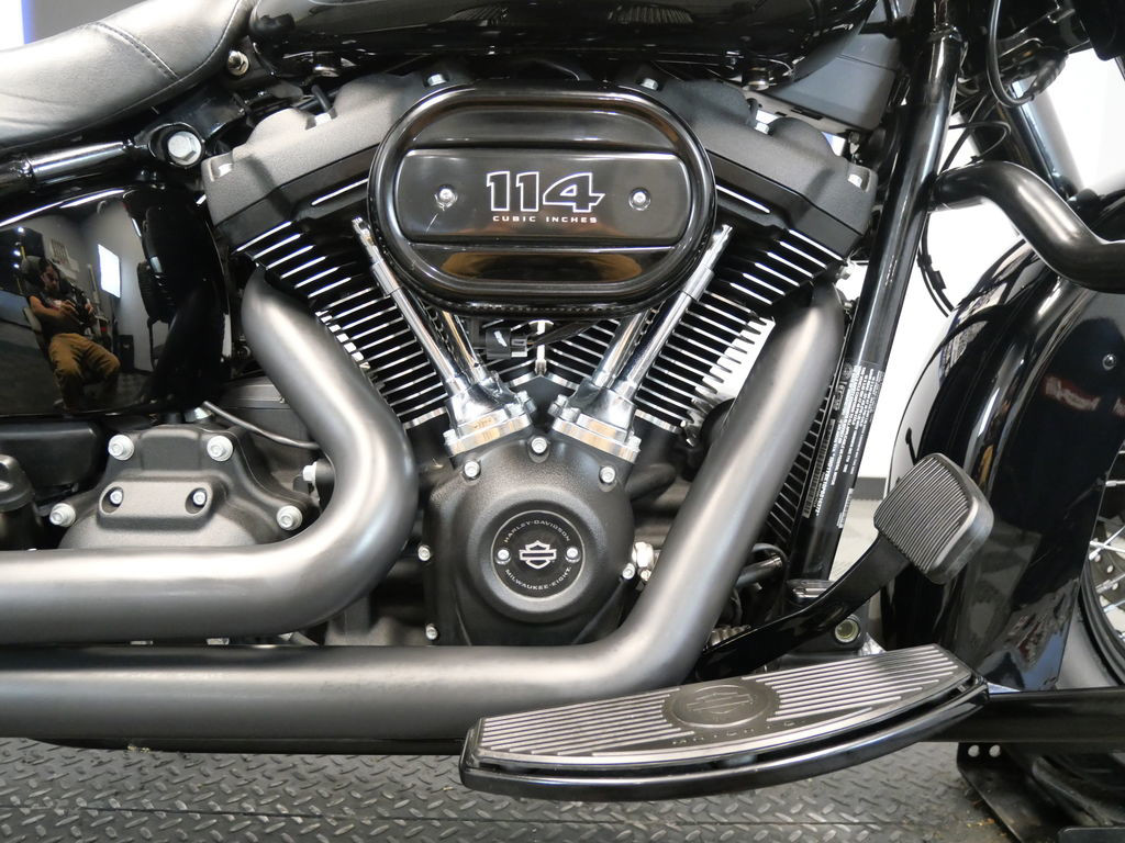 Heritage Classic 114