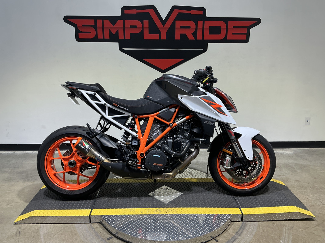 1290 Super Duke R 