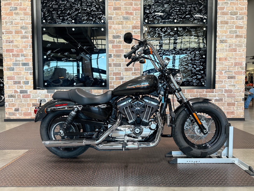 Sportster® 1200 Custom