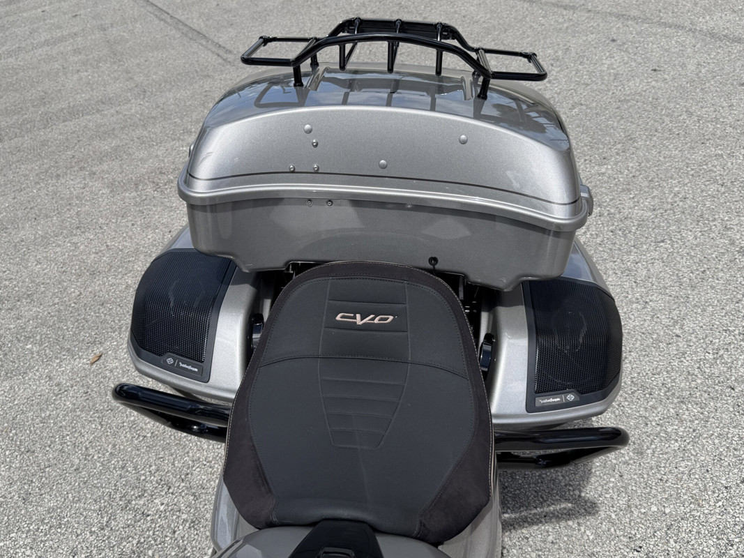 CVO® Street Glide®